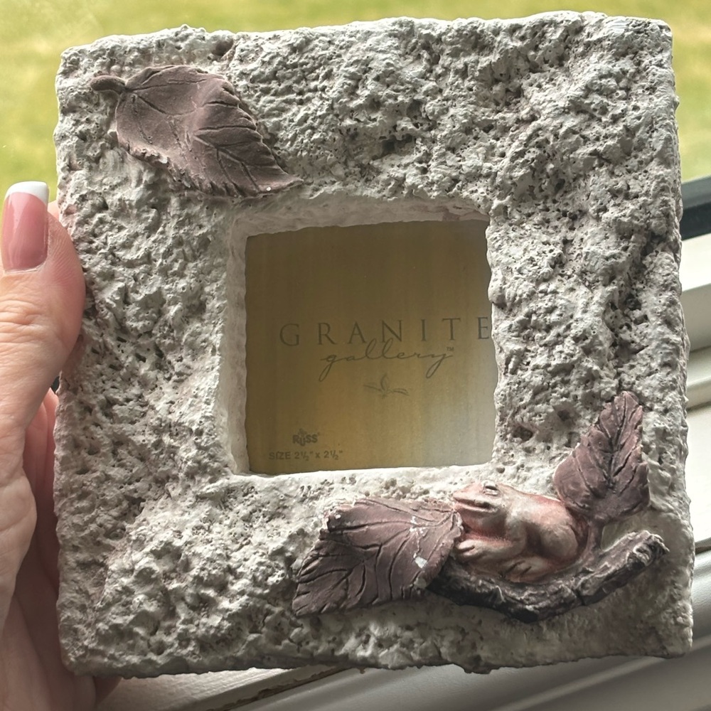 Russ Berrie's Free Standing Granite Gallery Photo Frame Made In Philippines - Picture 10 of 12